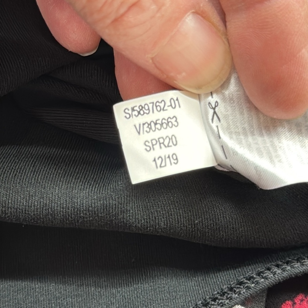 Banana Republic NWT Black Red Floral Balloon Sheer Sleeve Thong Bodysuit - Picture 12 of 12